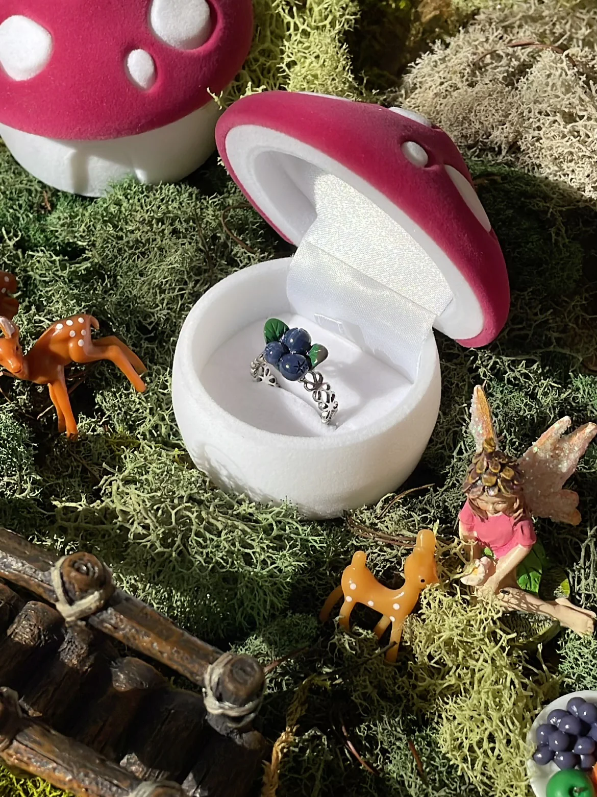 Blueberry Ring